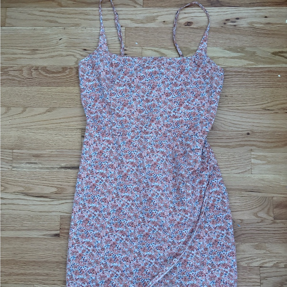 Abercrombie and Fitch Floral Pink Spaghetti Strap Dress